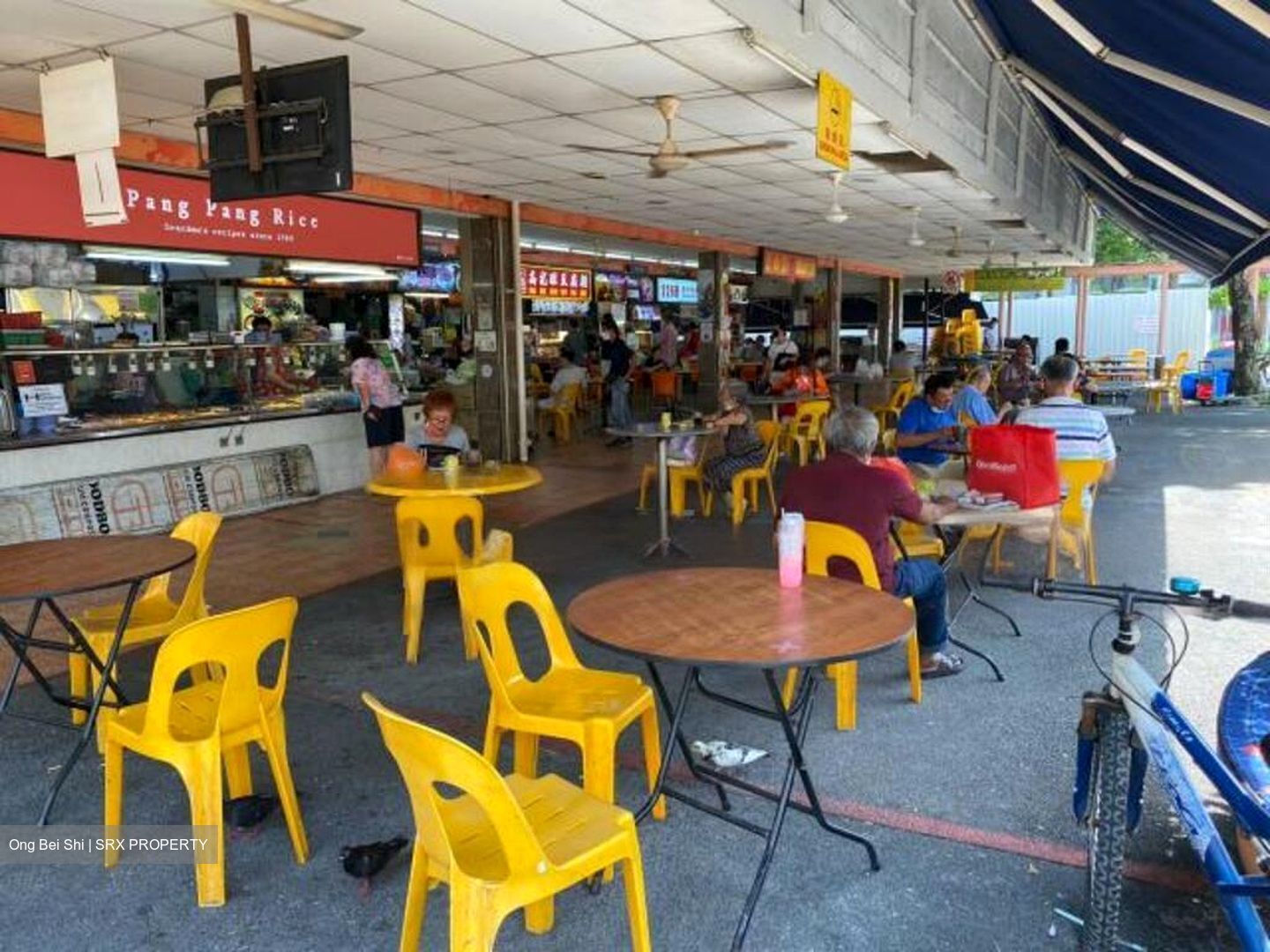 Bedok North Street 3 (D16), Retail #459637291